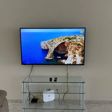 Spacious Airy Penthouse Near Bugibba Square * St Paul's Bay