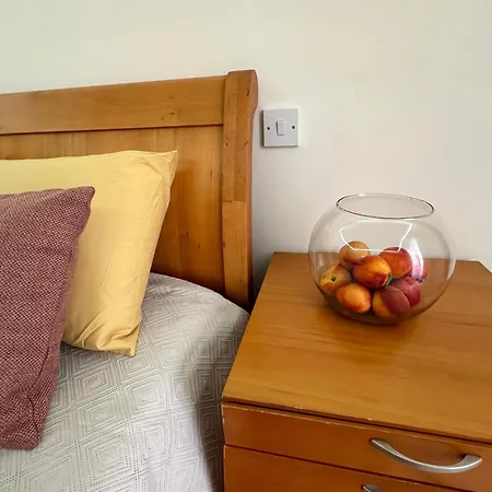 Spacious Airy Penthouse Near Bugibba Square *