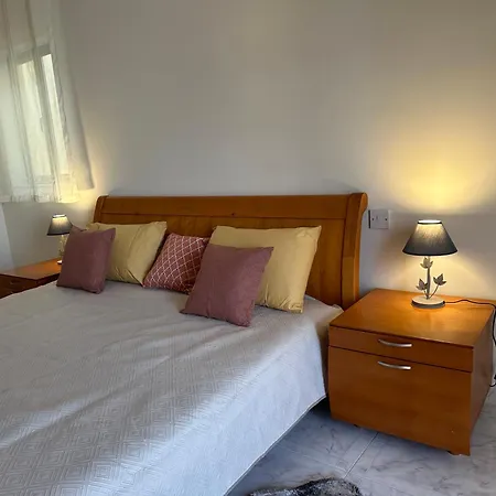 Spacious Airy Penthouse Near Bugibba Square Apartment *