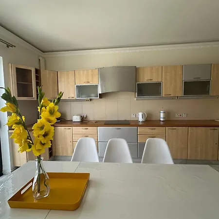 شقة Spacious Airy Penthouse Near Bugibba Square خليج سانت بول