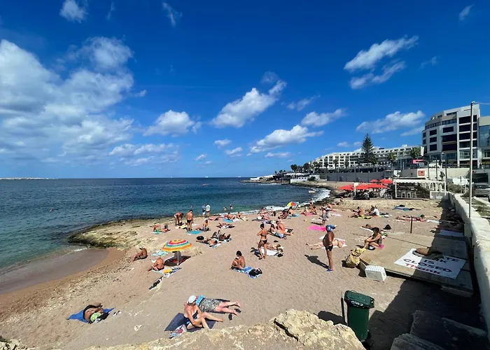 Apartamento Spacious Airy Penthouse Near Bugibba Square St Paul's Bay