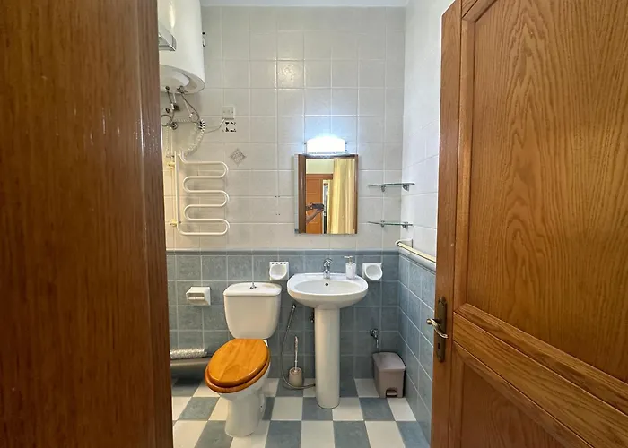 Spacious Airy Penthouse Near Bugibba Square