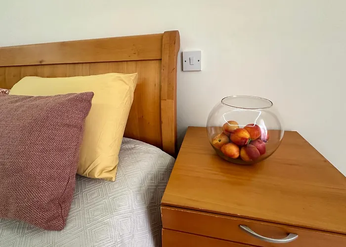 Spacious Airy Penthouse Near Bugibba Square *