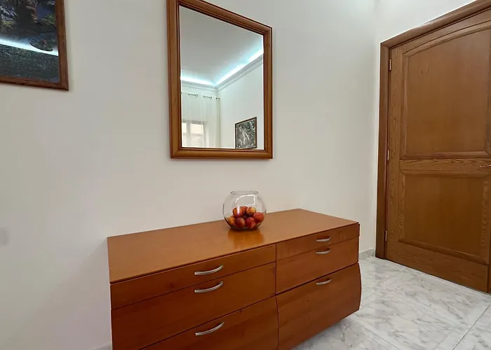 Spacious Airy Penthouse Near Bugibba Square Apartamento St Paul's Bay