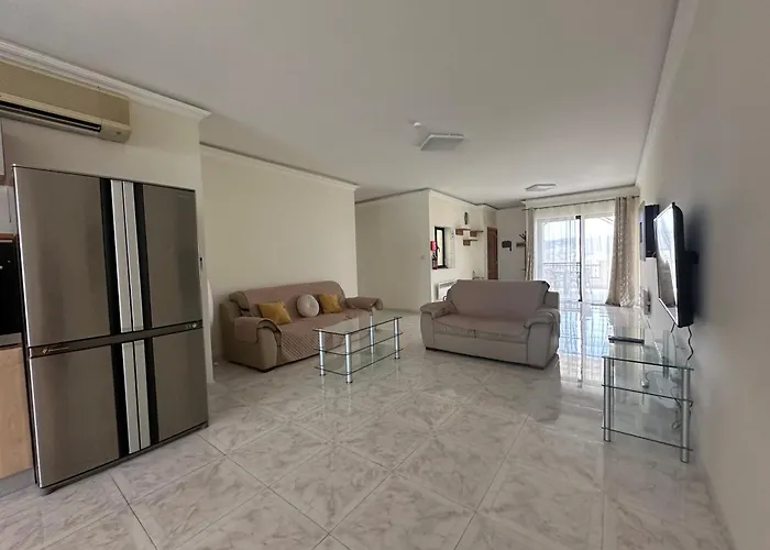 Spacious Airy Penthouse Near Bugibba Square St. Paul's Bay