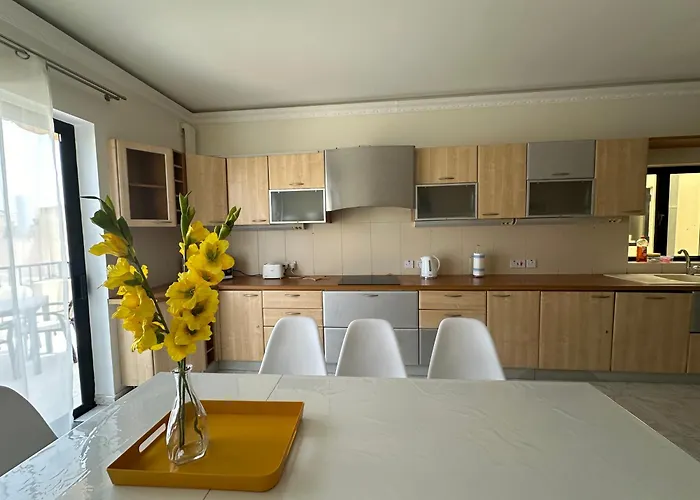 Apartament Spacious Airy Penthouse Near Bugibba Square St Paul's Bay