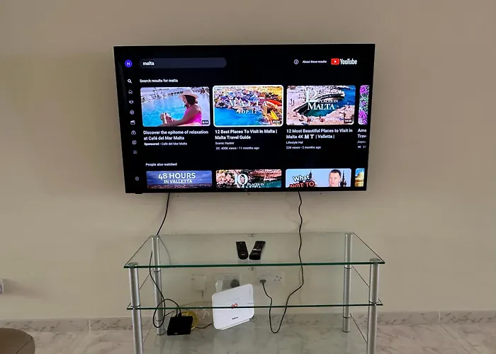 Apartment Spacious Airy Penthouse Near Bugibba Square