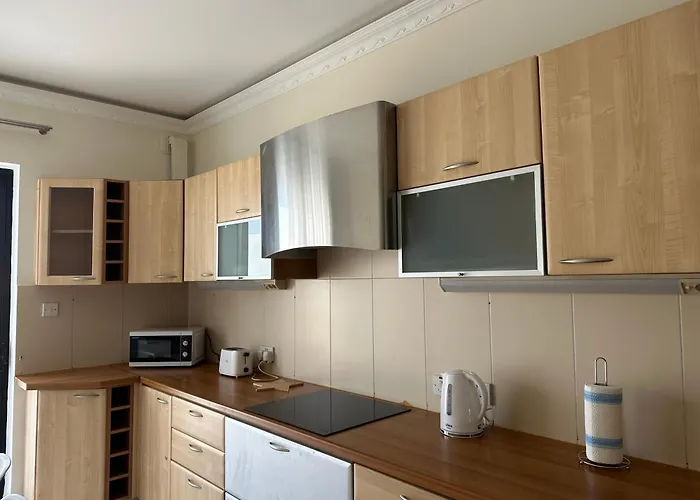 Apartamento Spacious Airy Penthouse Near Bugibba Square *