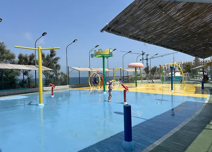 Spacious Airy Penthouse Near Bugibba Square * St Paul's Bay