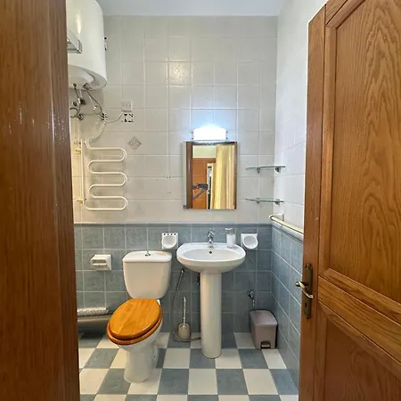 Spacious Airy Penthouse Near Bugibba Square