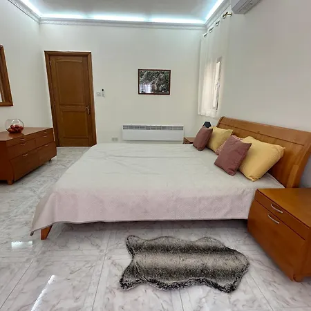 Apartment Spacious Airy Penthouse Near Bugibba Square St. Paul's Bay